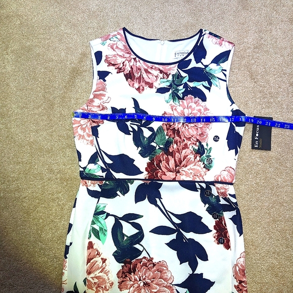Enfocus Studio Floral Dress / Floral Midi - Picture 10 of 10
